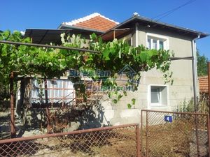 Partially renovated two storey Bulgarian house near Elhovo