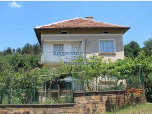 House in good condition for sale, 25km from Mezdra, Vratsa