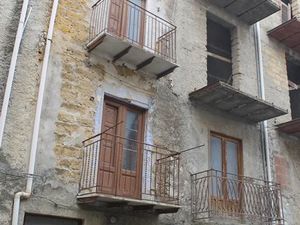 Townhouse in Sicily - Casa Cacciatore Alessandria