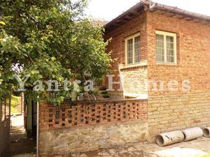 Cosy countryside house for sale near Veliko Tarnovo
