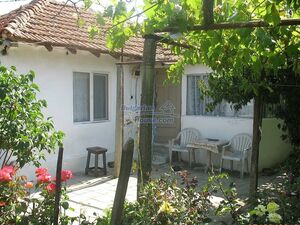 TRADITIONAL BULGARIAN DESIGN - house forsale in Byala