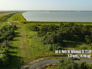 Waterside Heaven for you Homestead - Dickinson TX 77539