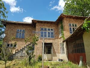 Cheap Bulgarian property for sale in Konak, Targovishte area