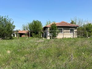 Seller Financed / Pay Monthly SOUTH Bulgaria home big land 
