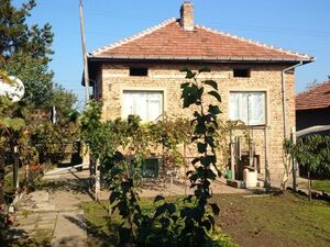Loverly Property in V.Tarnovo district and not far from Denu