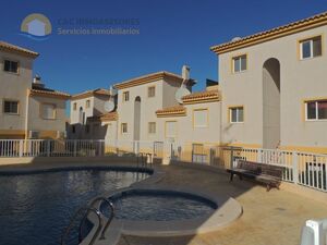 Ref: 1054 Beautiful luxury apartment with swimming pool