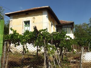  Old country house with plot of land located 15 km away fro