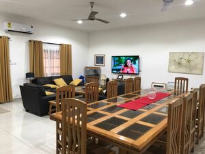 Cozy 3 bedroom furnished for short stay