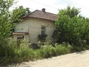 Country house with annex, barn and big plot of land for sale