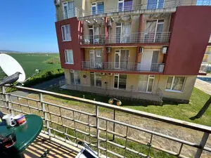  Excellent Studio with balcony and Pool View in Sunny Day 5,
