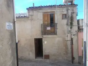 sh 793 town house, Caccamo, Sicily