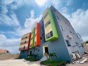 Executive 2 bedroom apartment@ east legon hill