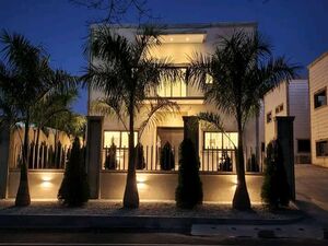 Luxurious  3-bedroom townhouse@ Airport Residential Area