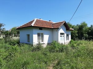 Two houses with plot of land 15 km from big city in Bulgaria