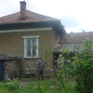 Old country house with big plot of land located in a village