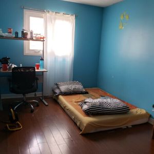 Room for rent @ Morningside & Sheppard area  for students