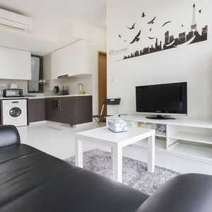 Apartment in Singapore, 2 bedrooms, 2 bathrooms, sleeps 6