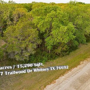 Wooded Vacant Lot with Lake Access – Whitney TX 76692