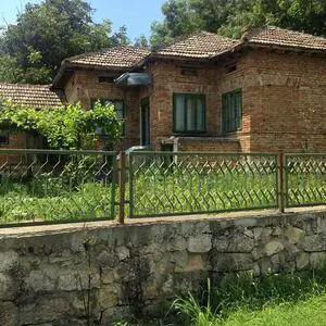 Rural House in Dobrich district with 1863m2 Land