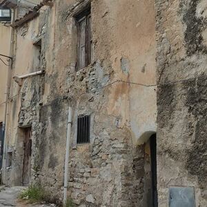 sh 721 town house, Termini Imerese, Sicily