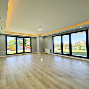 istanbul  satılık apartment whatsap:+905451988980