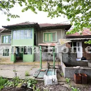 Spacious house with nice garden close to Veliko Tarnovo