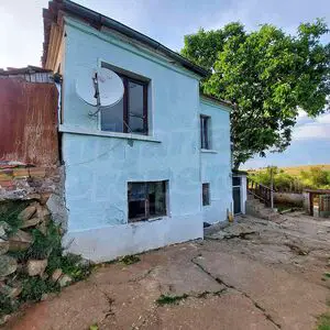 SALE PROFITABLE Property in the village of Malko Sharkovo, 2