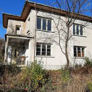 House with potential 20 km from Gabrovo