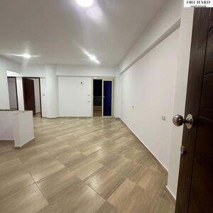 2 bedrooms unfurnished apartment for rent