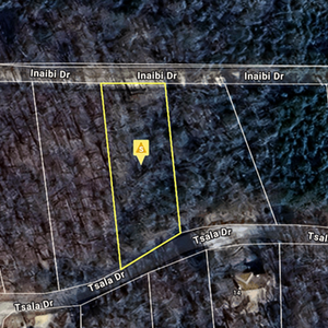 Live around green&blue in Cherokee Village