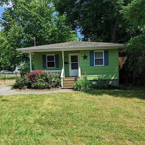 212 W Churchwell Ave, Knoxville, TN 37917