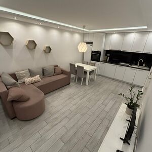 I am renting a two-room apartment in Vozdovac-Kumodraz