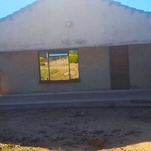 Kwekwe - Redcliff House