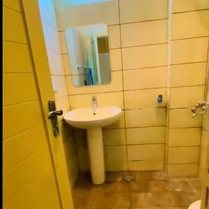  ROOMS AVAILABLE (PER DAY) 📍 , Gulberg Greens, ISLAMABAD 