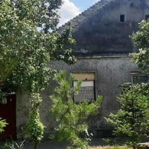 I am selling a house in Debeljaca-Kovacica