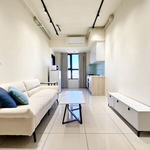 Furnished studio for rent in Windmill Upon Hills