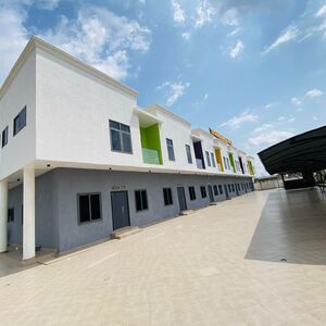 MODERN 3-BEDROOM TOWNHOME TO LET@HAATSO