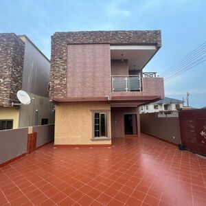 Executive3-Bedroom House@ Teshie Bushroad