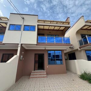 DECENT 3-BEDROOM SEMI DETACHED HOUSE TO LET@OYARIFA:$650