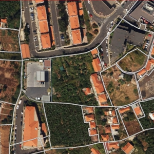 Rent 2300m2 land, Pilar area, S&atilde;o Martinho, Madeira Island