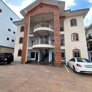RENOVATED 3-BEDROM FLAT TO LET@EAST LEGON SHIASHIE:$950