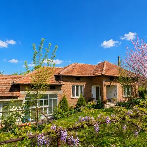 HOUSE WITH 3500 SQ.M LAND , farm buildings no neighbours