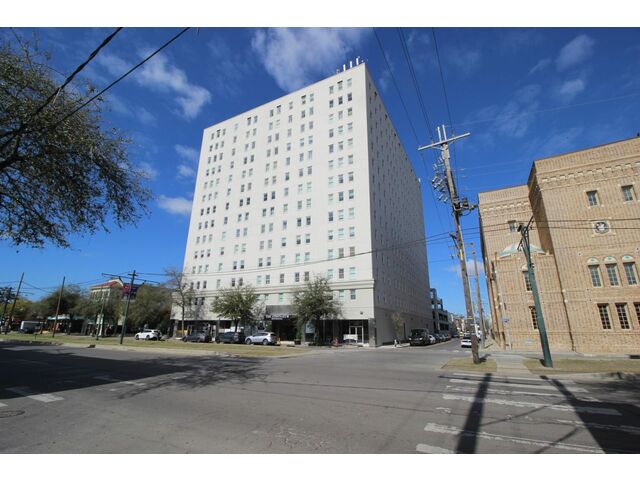 Elegant Studio Apartment