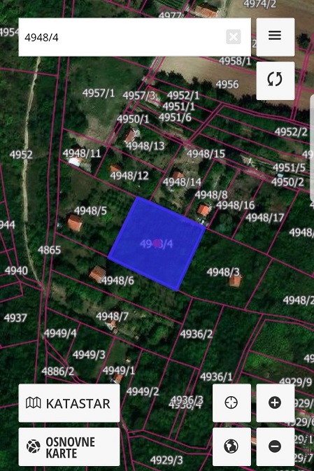 I am selling a plot in Slankamen - Serbia