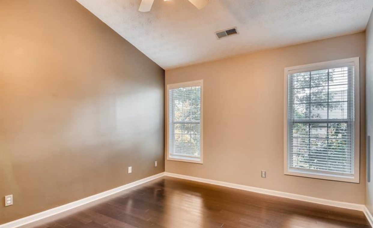 Private owner of the property (USA, 733 Winbrook Dr McDonough, GA 30253) Property