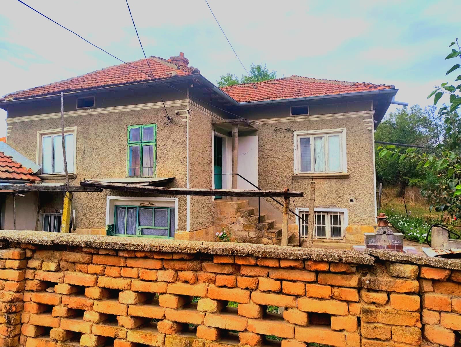 Cheap rural Bulgarian house for sale 20 km from Danube river