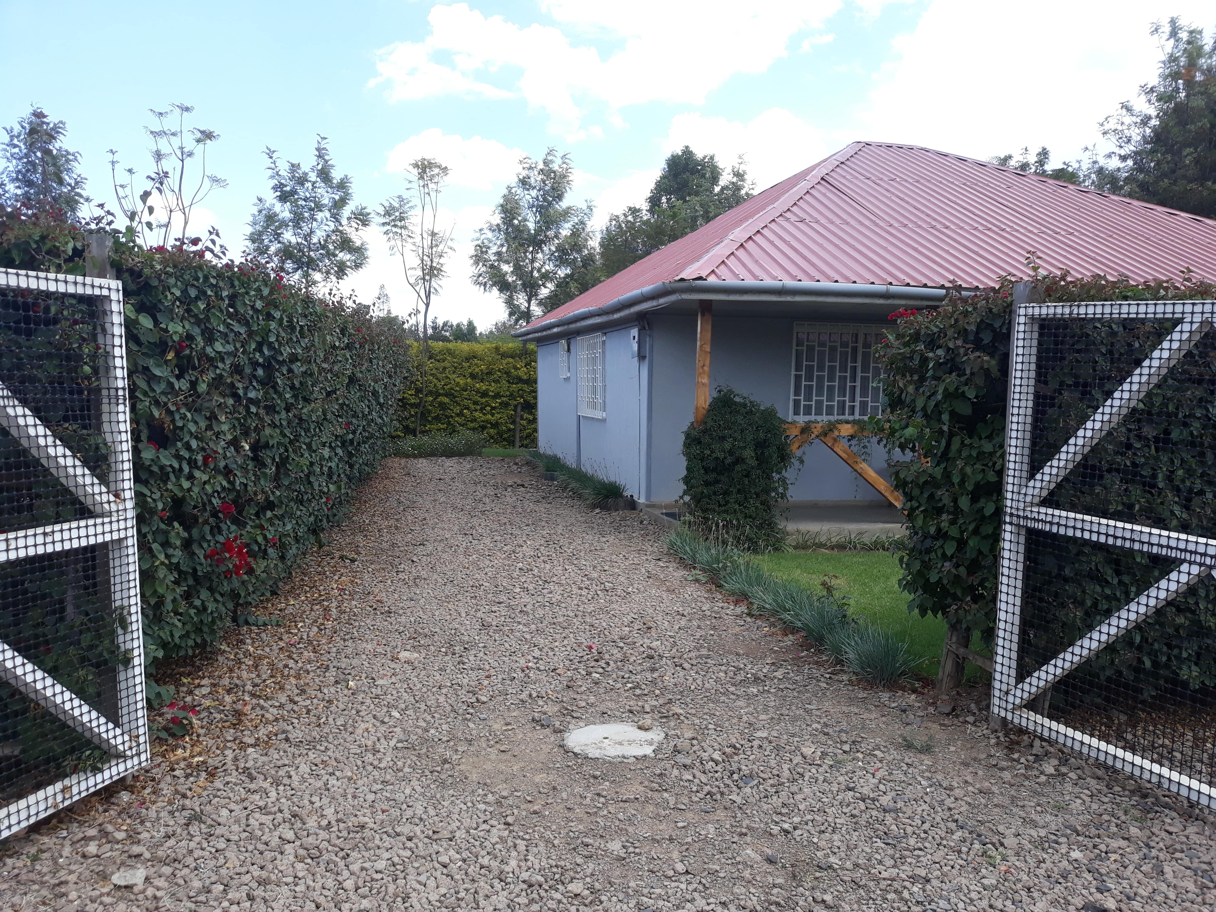 Fully Furnished 2Bed Holiday Home, To Let, Nanyuki,Kenya (Kenya, North