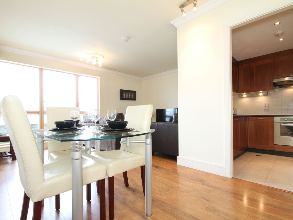 Luxurious two bedroom, two bathroom Apartment with great wat (Ireland