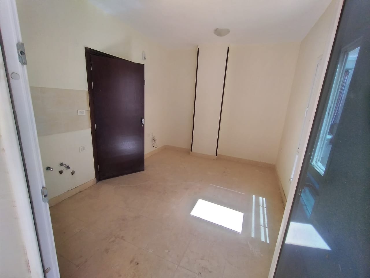 PADSABROAD READY TO LIVE IN STUDIO APARTMENT 3RD FLOOR (Egypt, Al Bahr